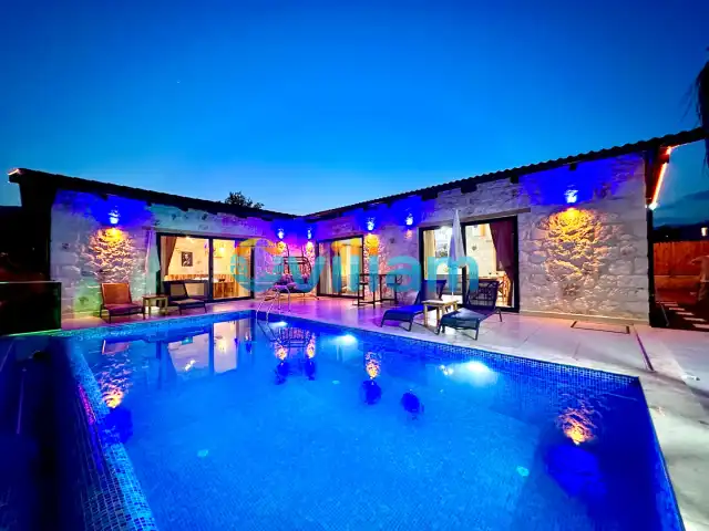 Villa Tomrul | Kaş Uğrar Kiralık Villalar