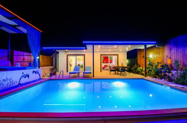 Villa Tuğba | Kalkan Üzümlü Kiralık Villa