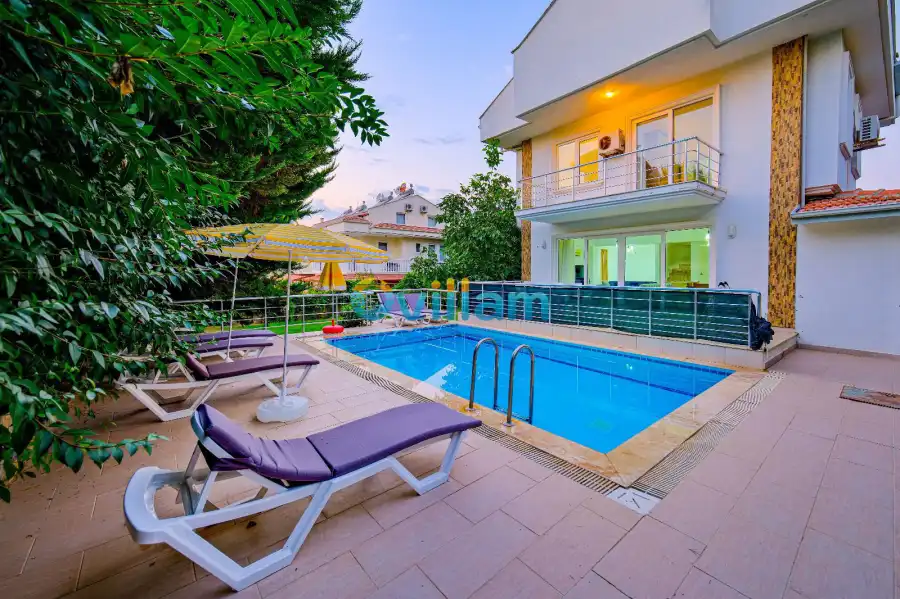 Villa Dikili Hisarönü-0