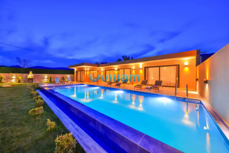 Villa Lukka-0
